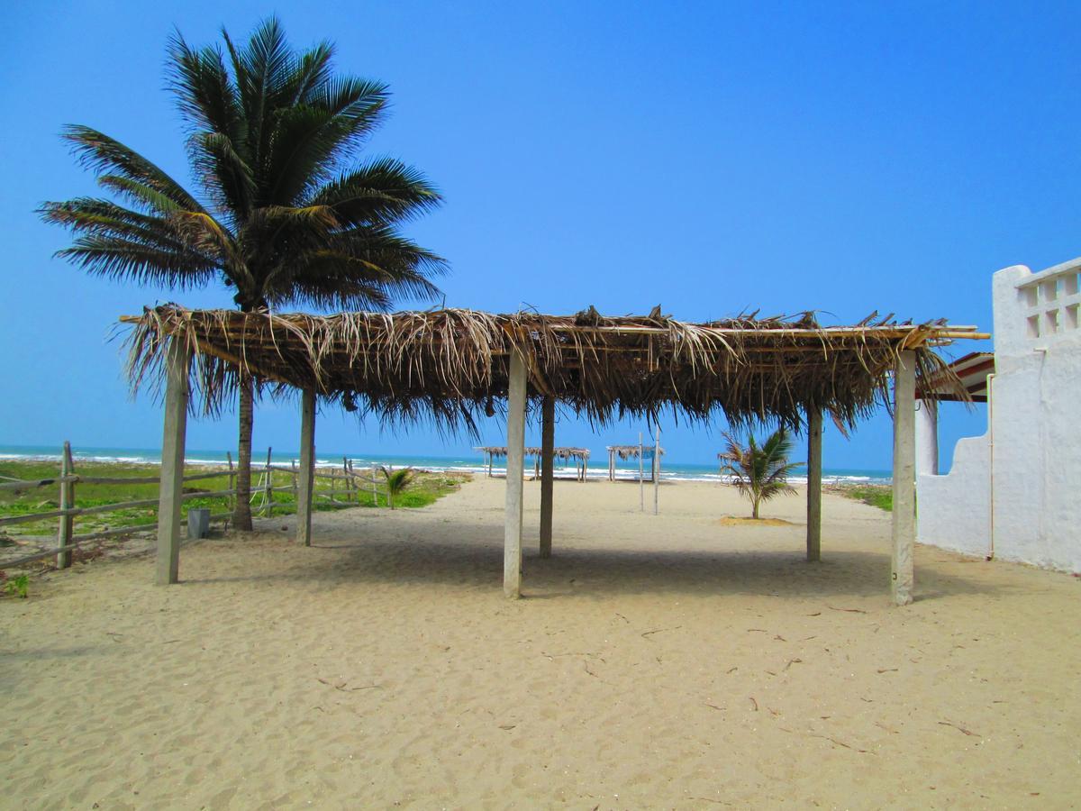 Sundown Beach Hotel Canoa Exterior photo